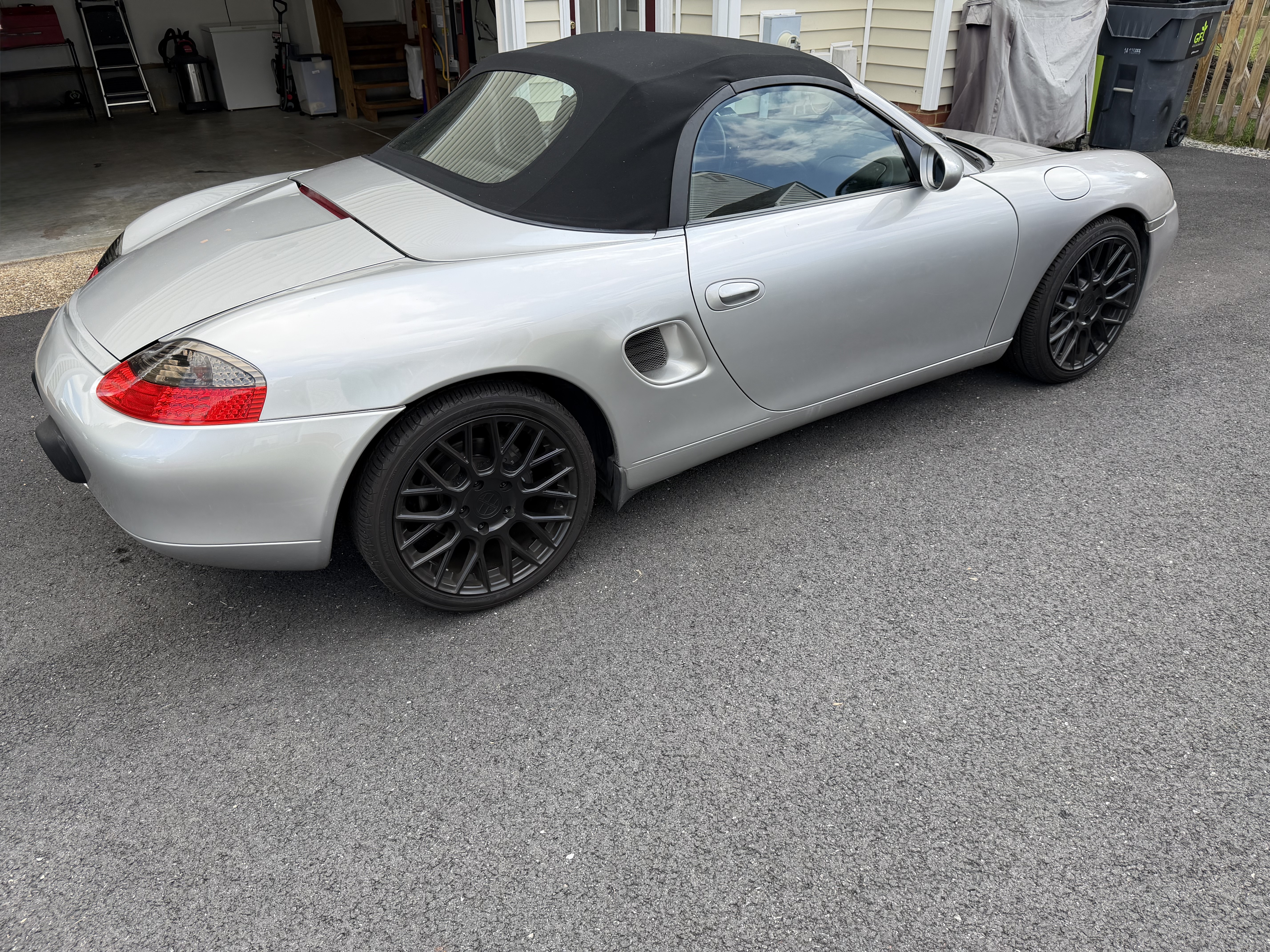Used 1997 Porsche Boxster RWD image 5