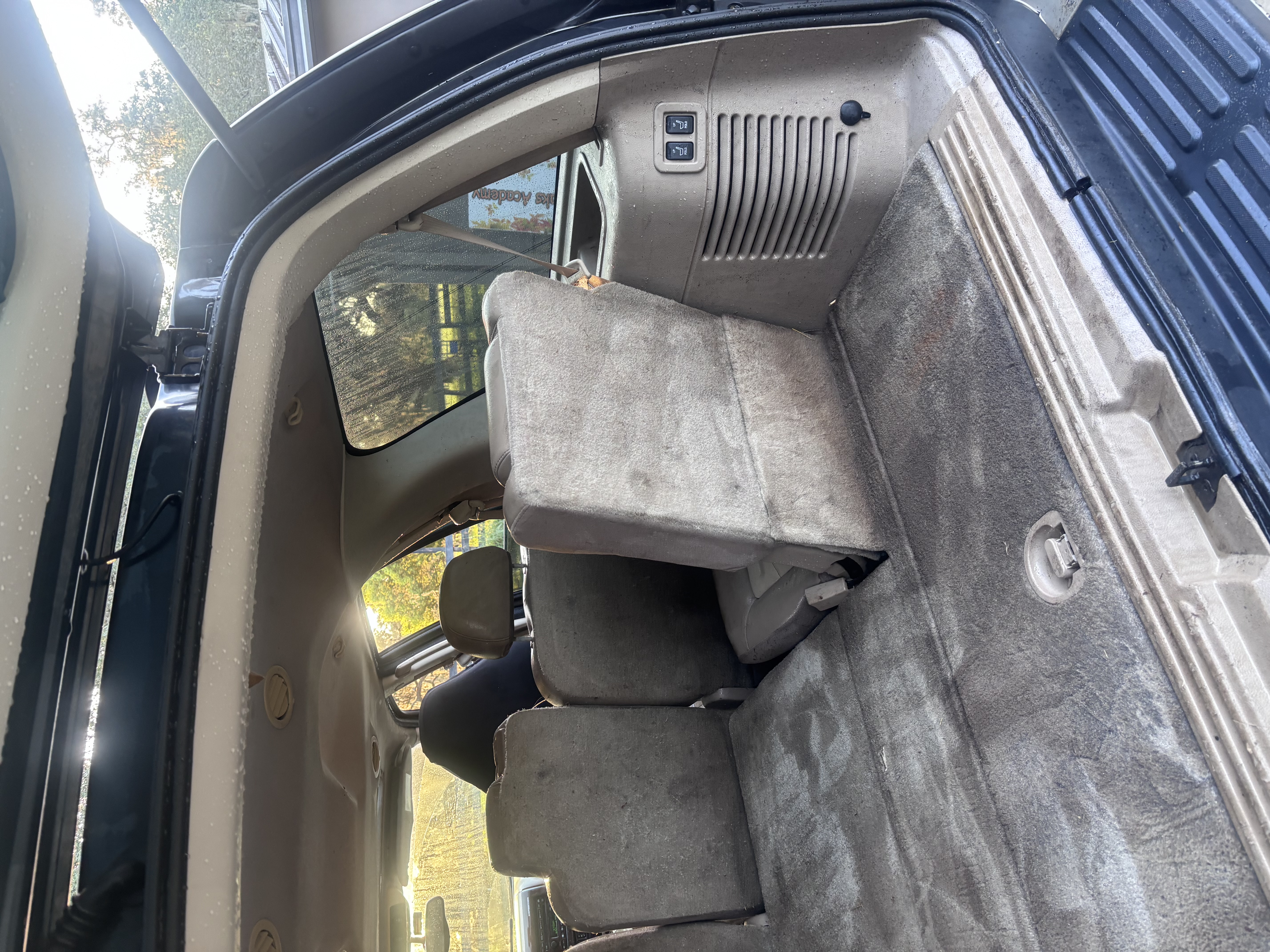 Used 2005 Ford Expedition Eddie Bauer RWD image 12