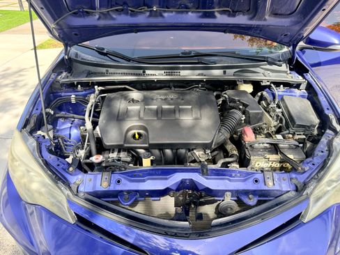 Used 2017 Toyota Corolla SE FWD image 10