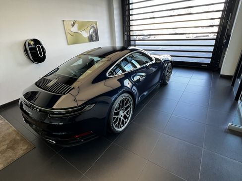 Used 2021 Porsche 911 Carrera 4S AWD/4WD image 13