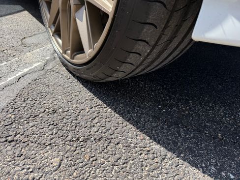 Used 2016 Volkswagen Golf R 4-Door AWD/4WD image 25