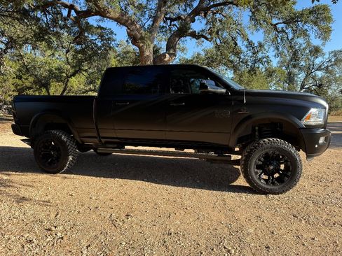 Used 2018 RAM 2500 Longhorn w/ Convenience Group image 8