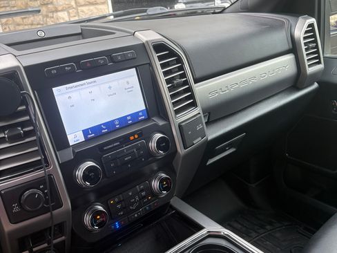 Used 2020 Ford F350 Platinum AWD/4WD image 10