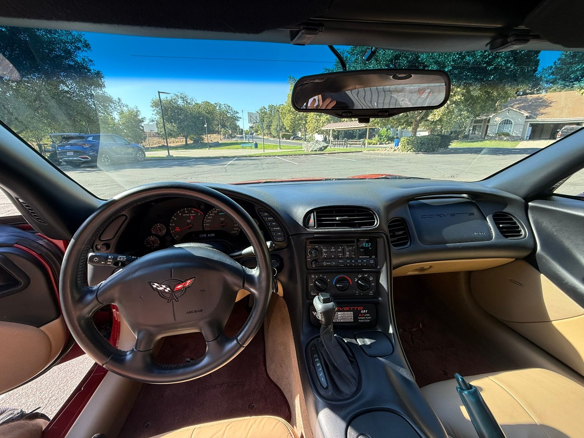 Used 1998 Chevrolet Corvette Coupe RWD image 18