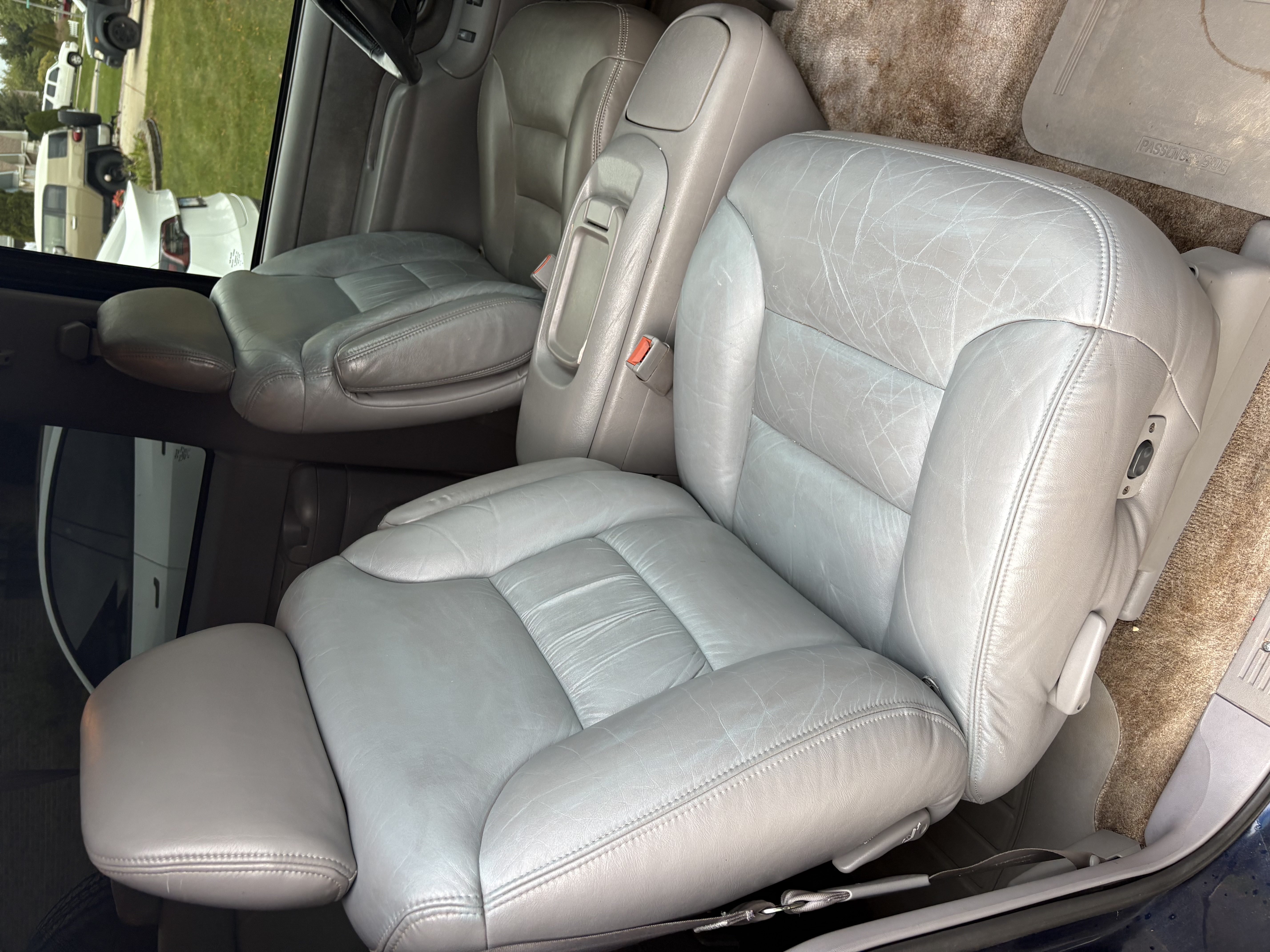 Used 1995 Chevrolet Tahoe 4WD 2-Door image 26