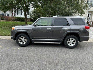 Used 2012 Toyota 4Runner SR5 w/ Premium Pkg AWD/4WD image 1
