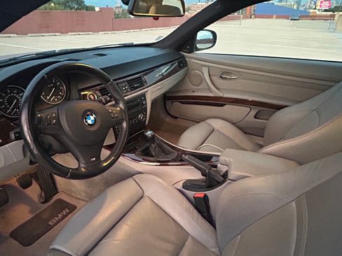 Used 2011 BMW 335i Coupe RWD image 10