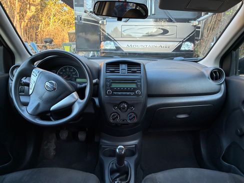 Used 2016 Nissan Versa S image 6