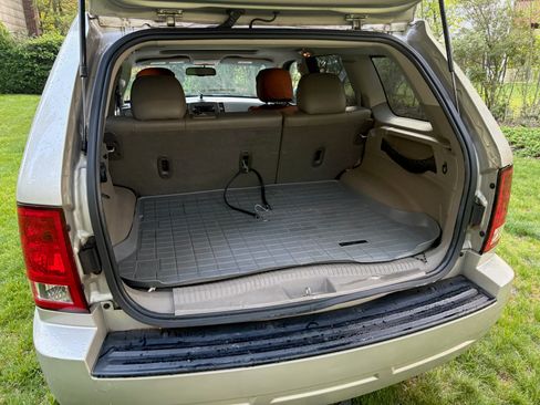 Used 2007 Jeep Grand Cherokee Laredo AWD/4WD image 15