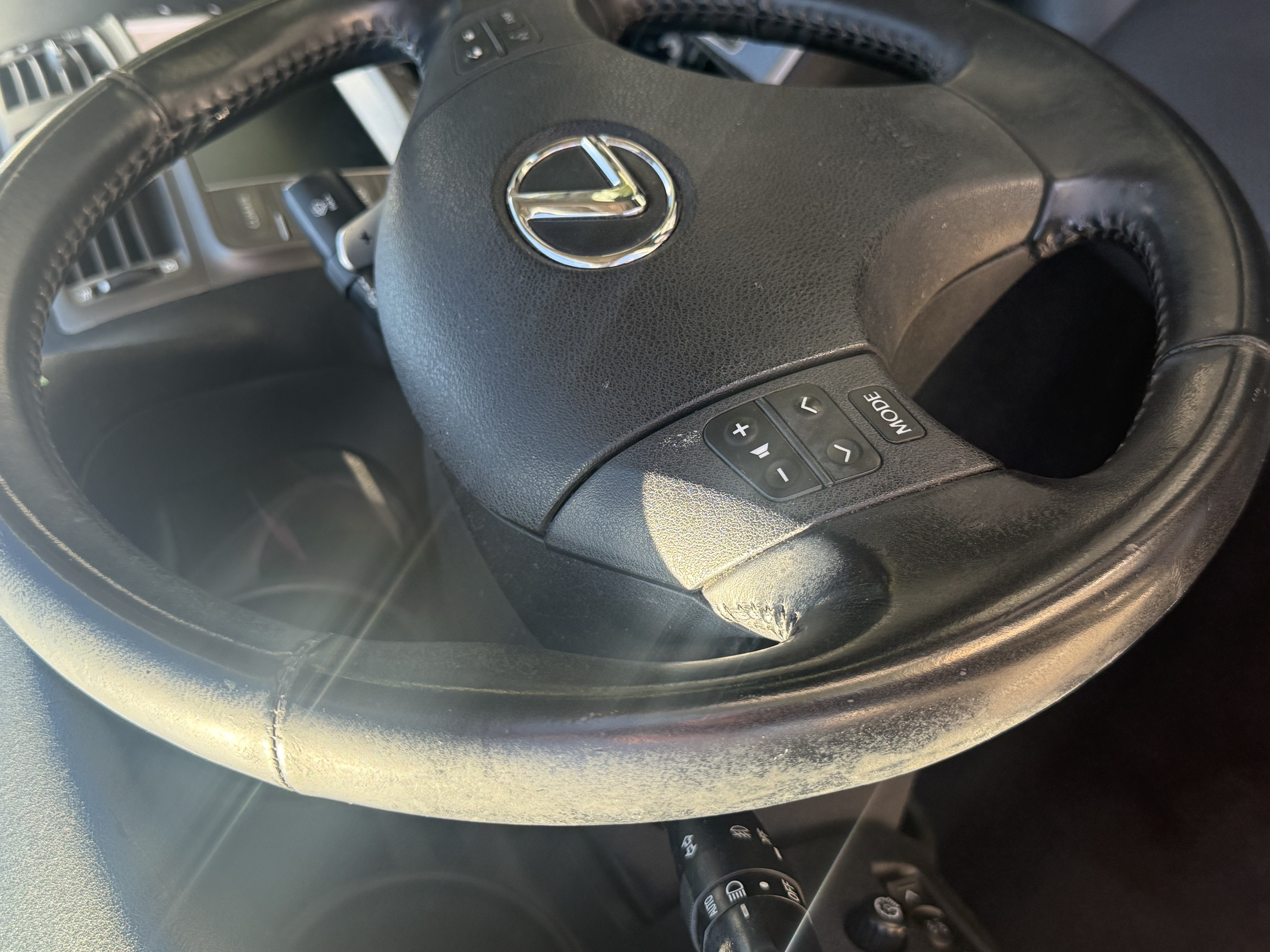 Used 2006 Lexus IS 350 RWD image 23