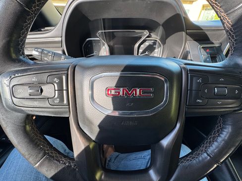 Used 2021 GMC Yukon XL AT4 w/ Rear Media and Nav Package AWD/4WD image 13