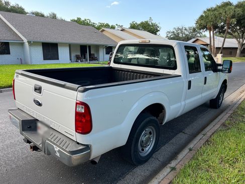 Used 2015 Ford F250 XL w/ Power Equipment Group image 2