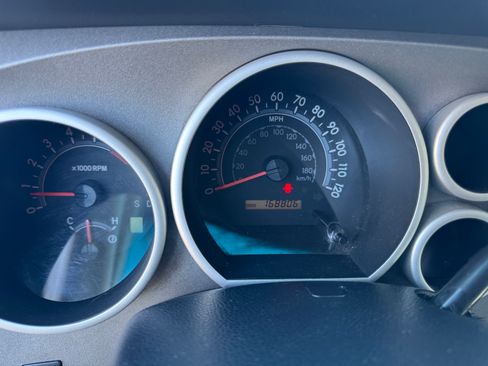 Used 2012 Toyota Tundra 2WD CrewMax w/ Tow Pkg image 10