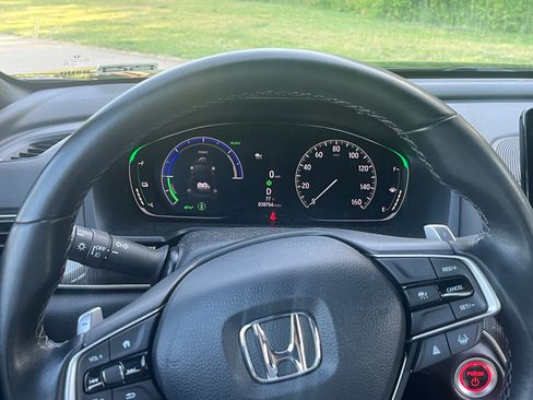Used 2022 Honda Accord Sport image 6