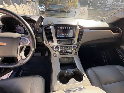 Used 2020 Chevrolet Tahoe LT image 11