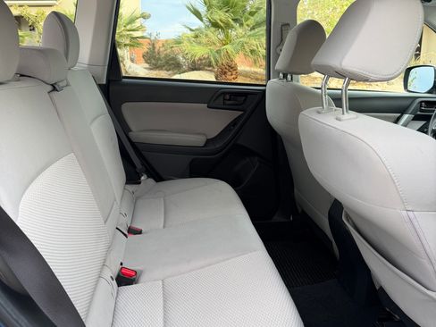 Used 2016 Subaru Forester 2.5i Premium AWD/4WD image 19
