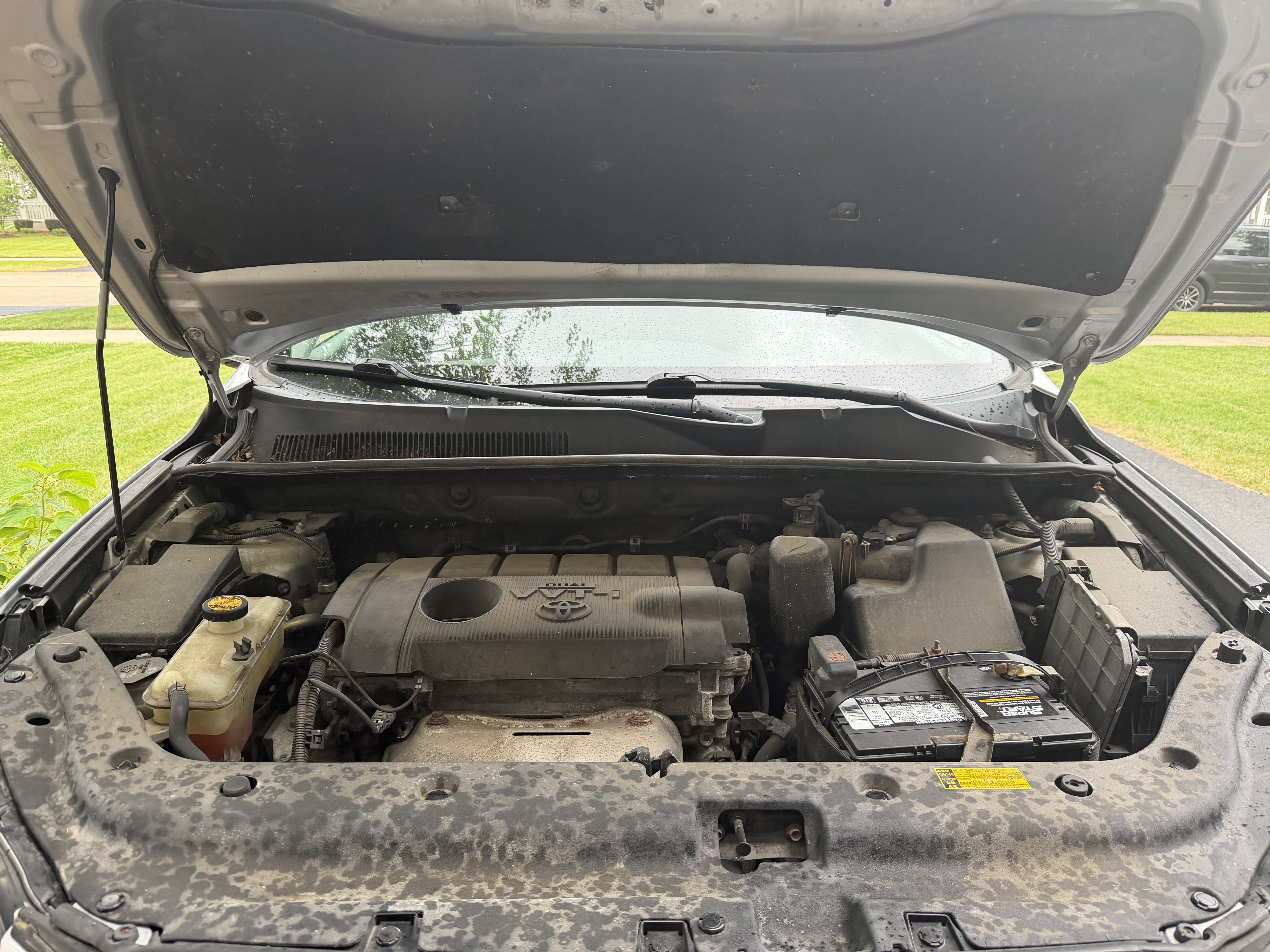 Used 2012 Toyota RAV4 4WD w/ Upgrade Value Pkg image 11