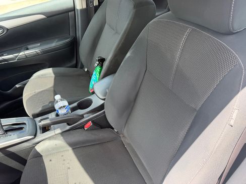 Used 2018 Nissan Sentra S FWD image 11