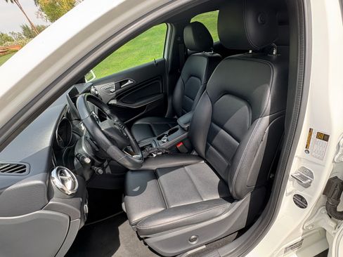 Used 2019 Mercedes-Benz GLA 250 4MATIC image 14