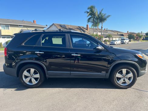 Used 2012 Kia Sorento EX AWD/4WD image 8