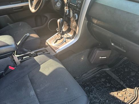 Used 2012 Suzuki Grand Vitara Premium image 10