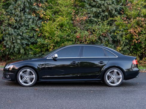 Used 2012 Audi S4 Prestige image 2