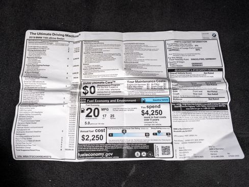 Used 2019 BMW 750i xDrive w/ Luxury Rear Seating Package image 15