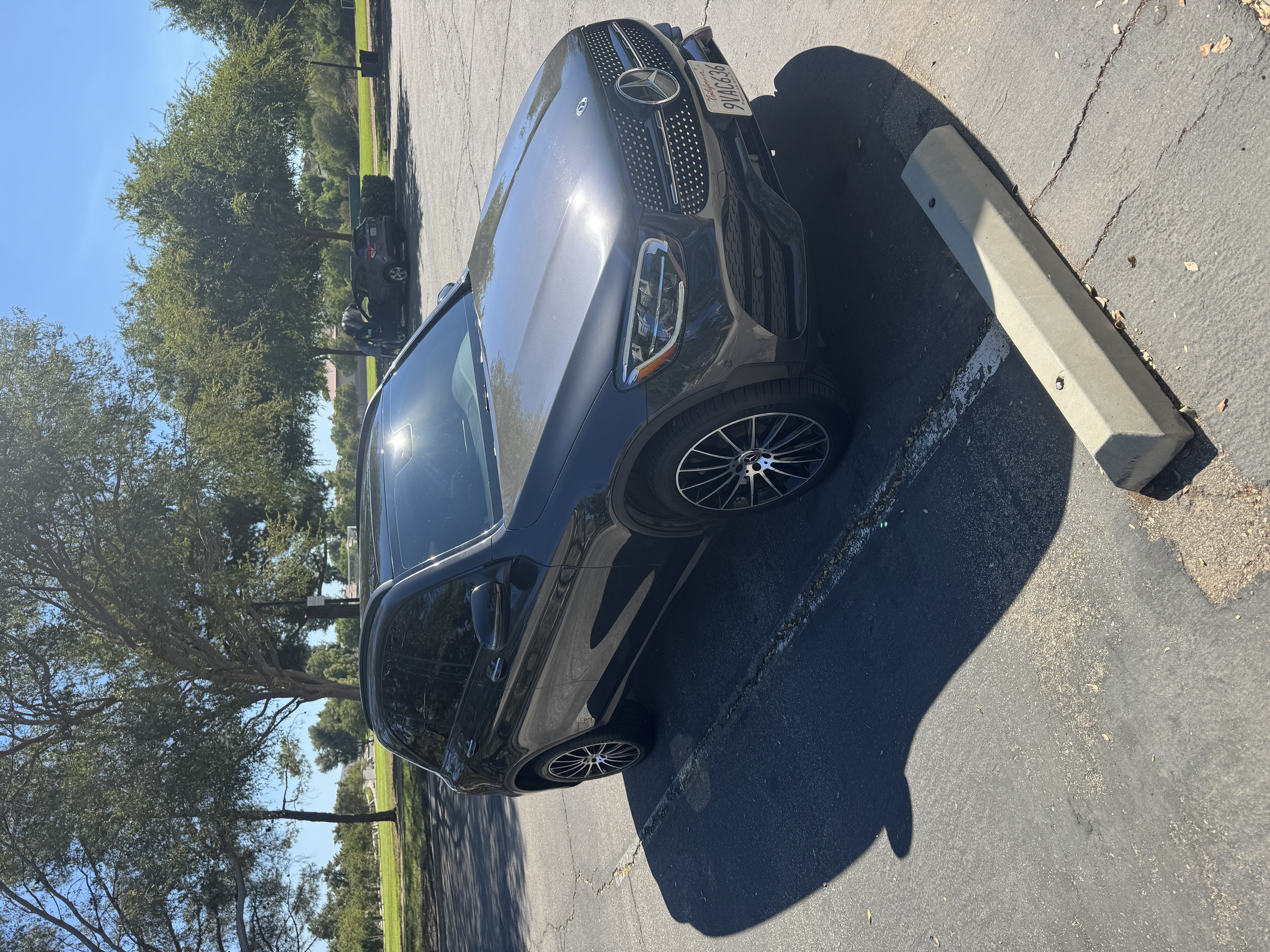 Used 2022 Mercedes-Benz GLC 300 image 4