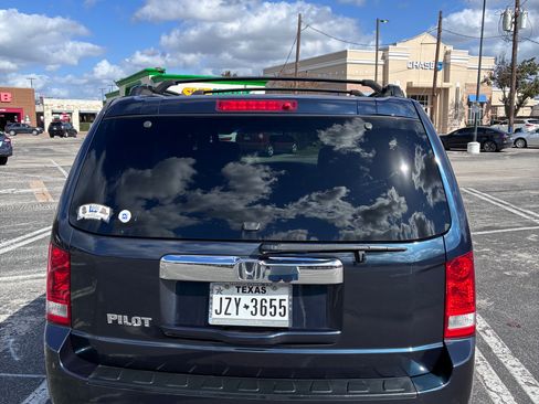 Used 2012 Honda Pilot EX image 4