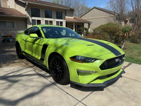 Used 2020 Ford Mustang GT w/ GT Performance Package image 6