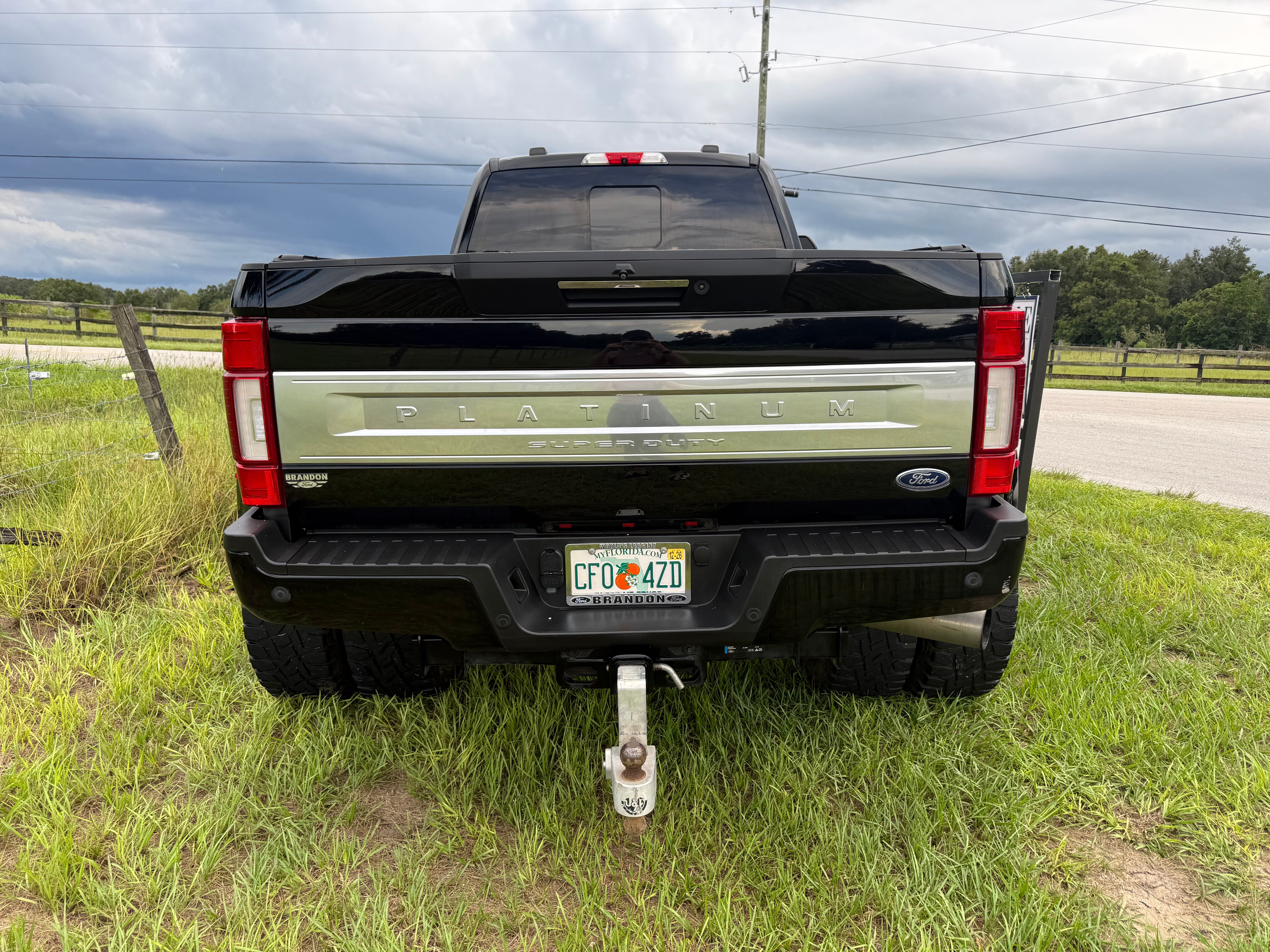 Used 2022 Ford F450 Platinum w/ FX4 Off-Road Package AWD/4WD image 5