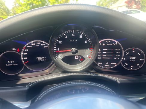 Used 2019 Porsche Panamera GTS image 26