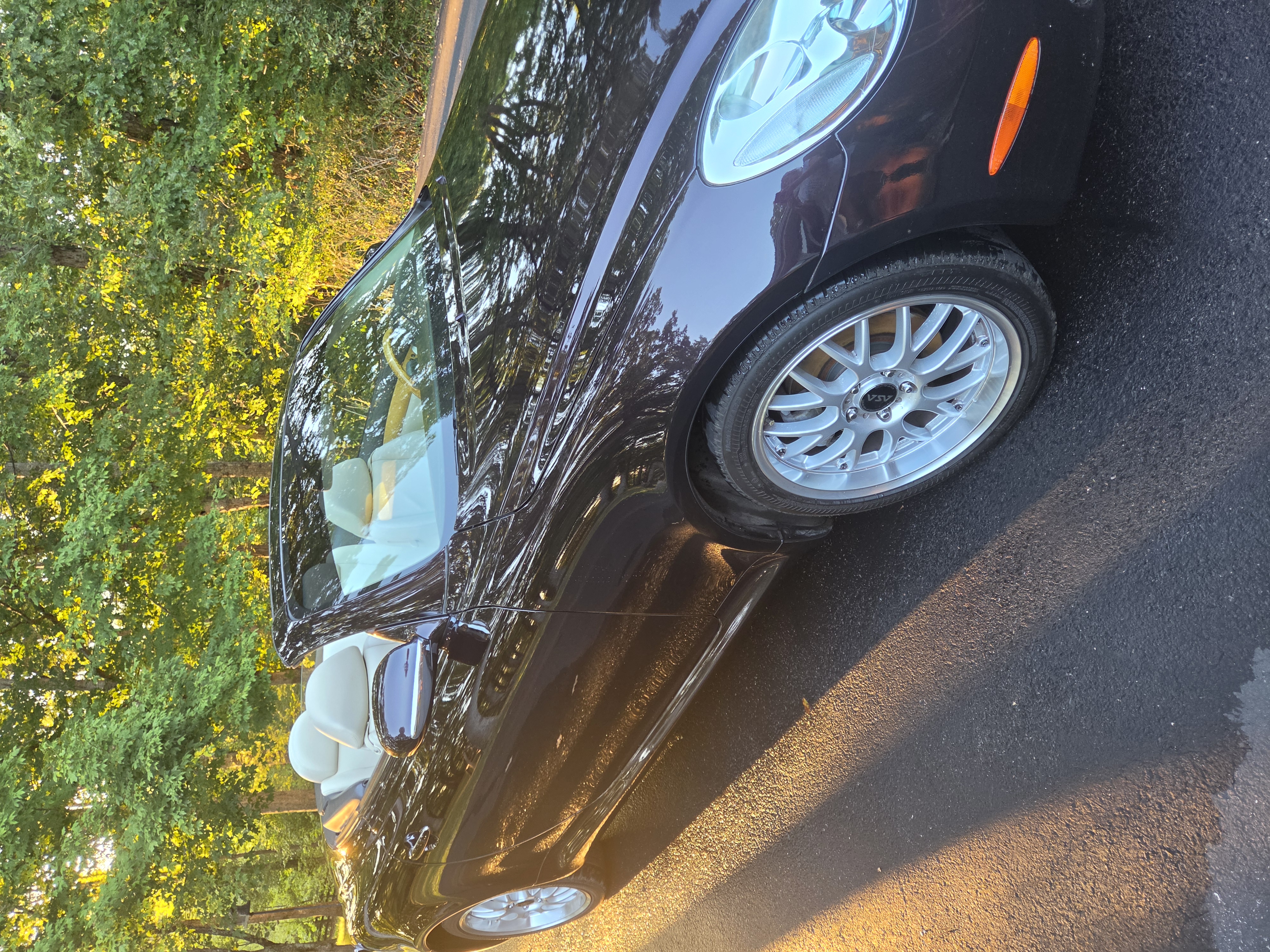 Used 2003 Lexus SC 430 Convertible RWD image 2