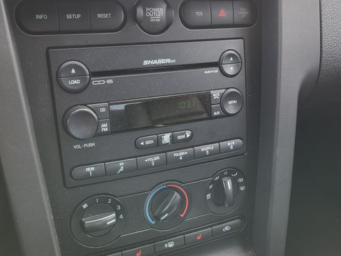 Used 2007 Ford Mustang GT Premium image 8