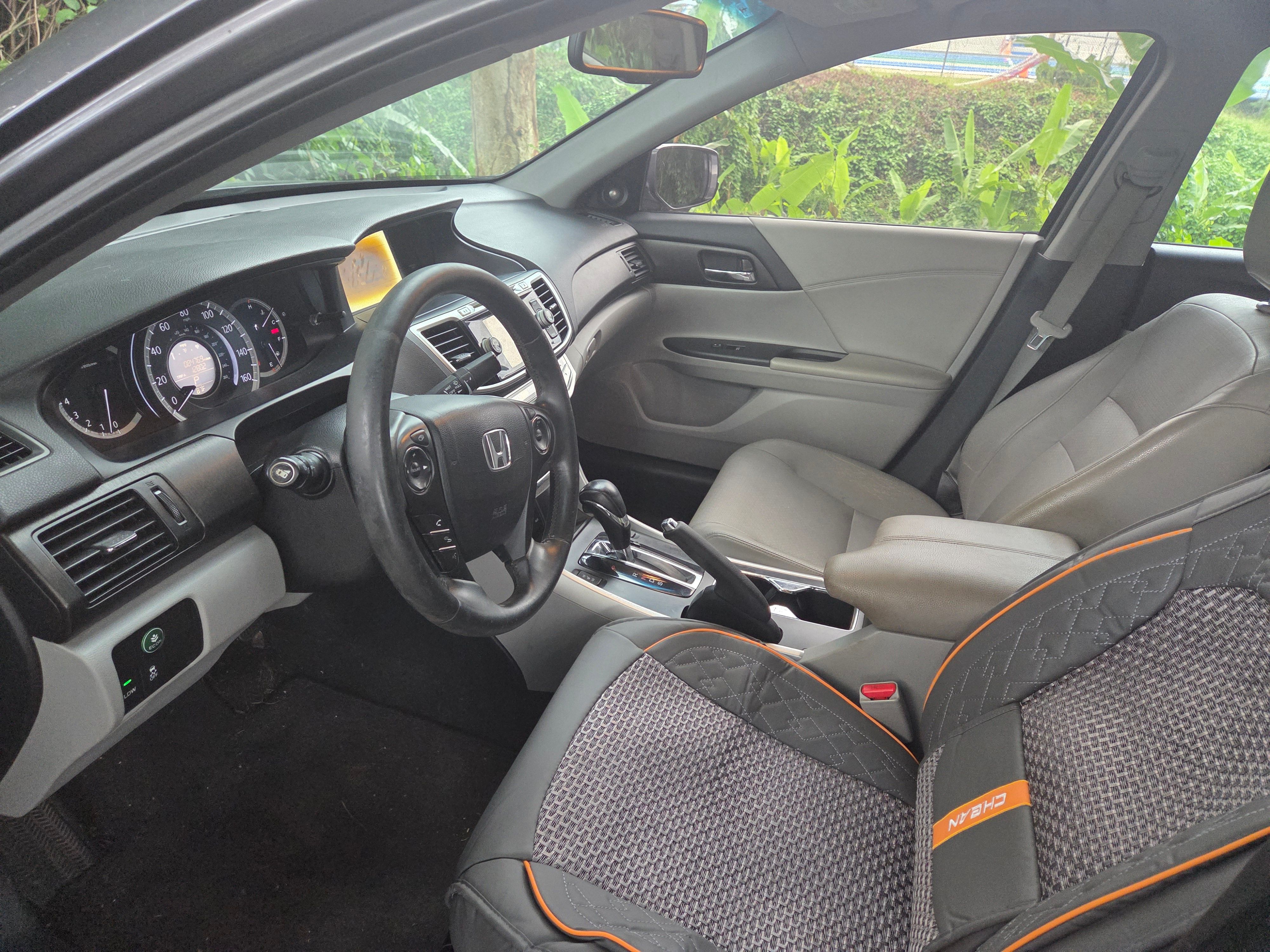 Used 2014 Honda Accord EX-L image 10