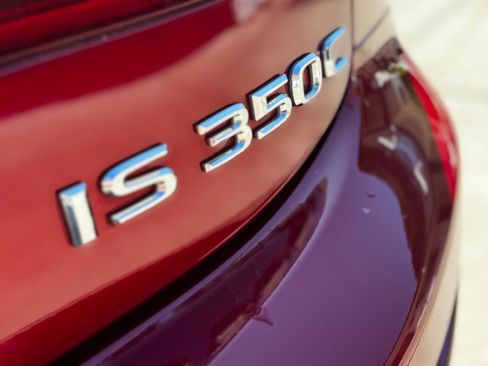 Used 2010 Lexus IS 350C image 12