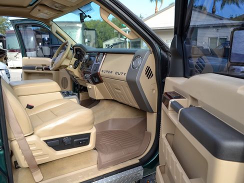 Used 2008 Ford F450 Lariat image 9