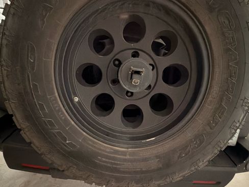 Used 2008 Toyota FJ Cruiser 4WD image 5