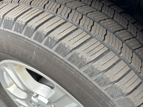 Used 2016 Toyota Sequoia SR5 AWD/4WD image 15