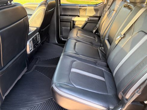 Used 2018 Ford F150 Platinum w/ Equipment Group 701A Luxury AWD/4WD image 17