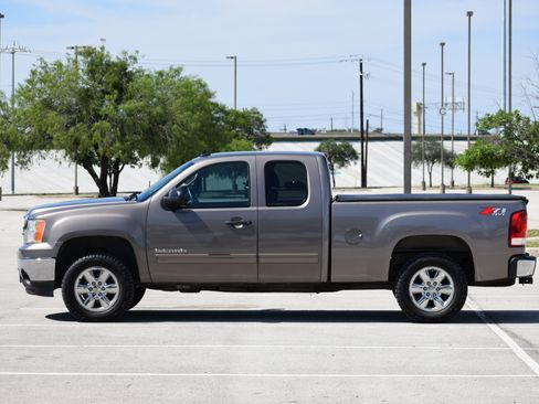 Used 2013 GMC Sierra 1500 SLE w/ Power Tech Package AWD/4WD image 8