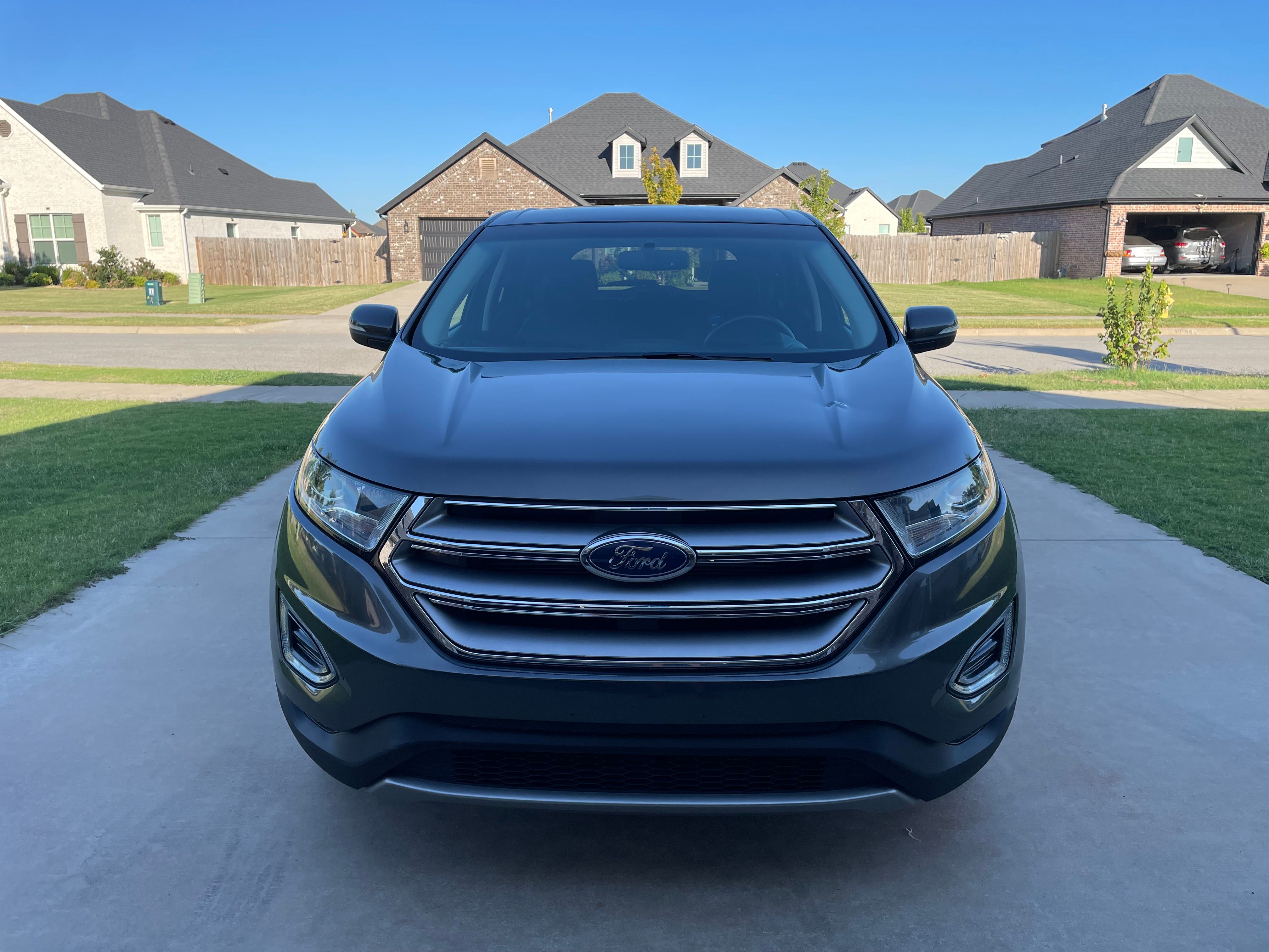 Used 2015 Ford Edge SEL w/ Equipment Group 201A AWD/4WD image 2