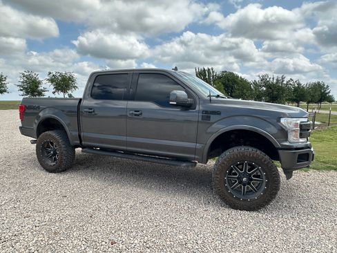 Used 2018 Ford F150 Lariat w/ Equipment Group 502A Luxury AWD/4WD image 1