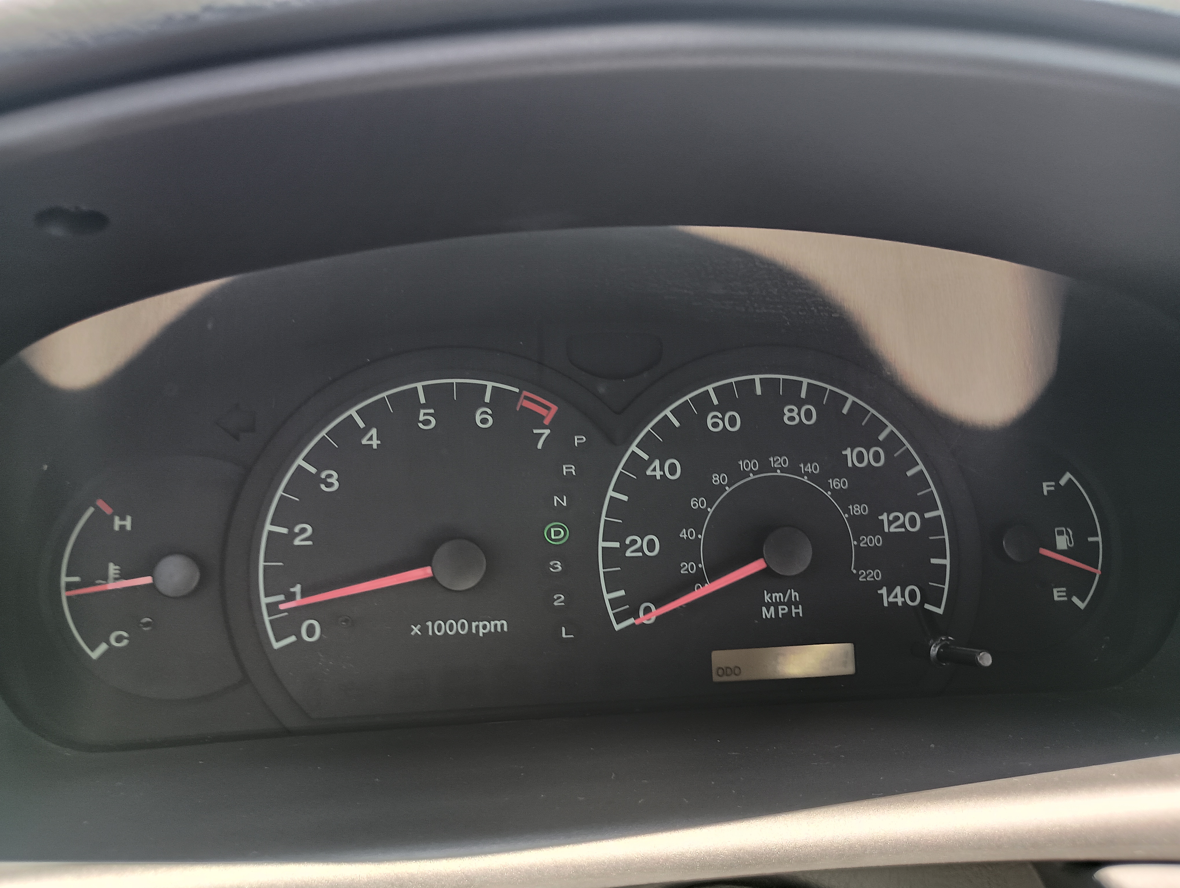 Used 2002 Hyundai Elantra GLS FWD image 15