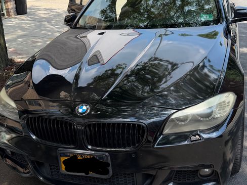 Used 2013 BMW 528i xDrive Sedan AWD/4WD image 9