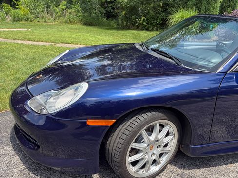 Used 2001 Porsche 911 Carrera 4 AWD/4WD image 14