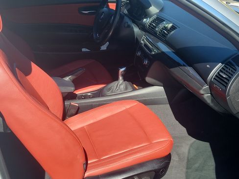 Used 2012 BMW 128i Convertible image 12