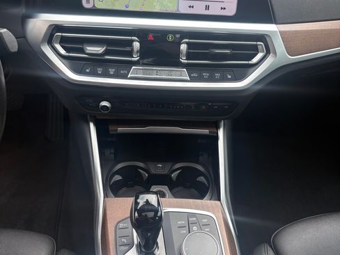 Used 2021 BMW 330i Sedan w/ Premium Package RWD image 12