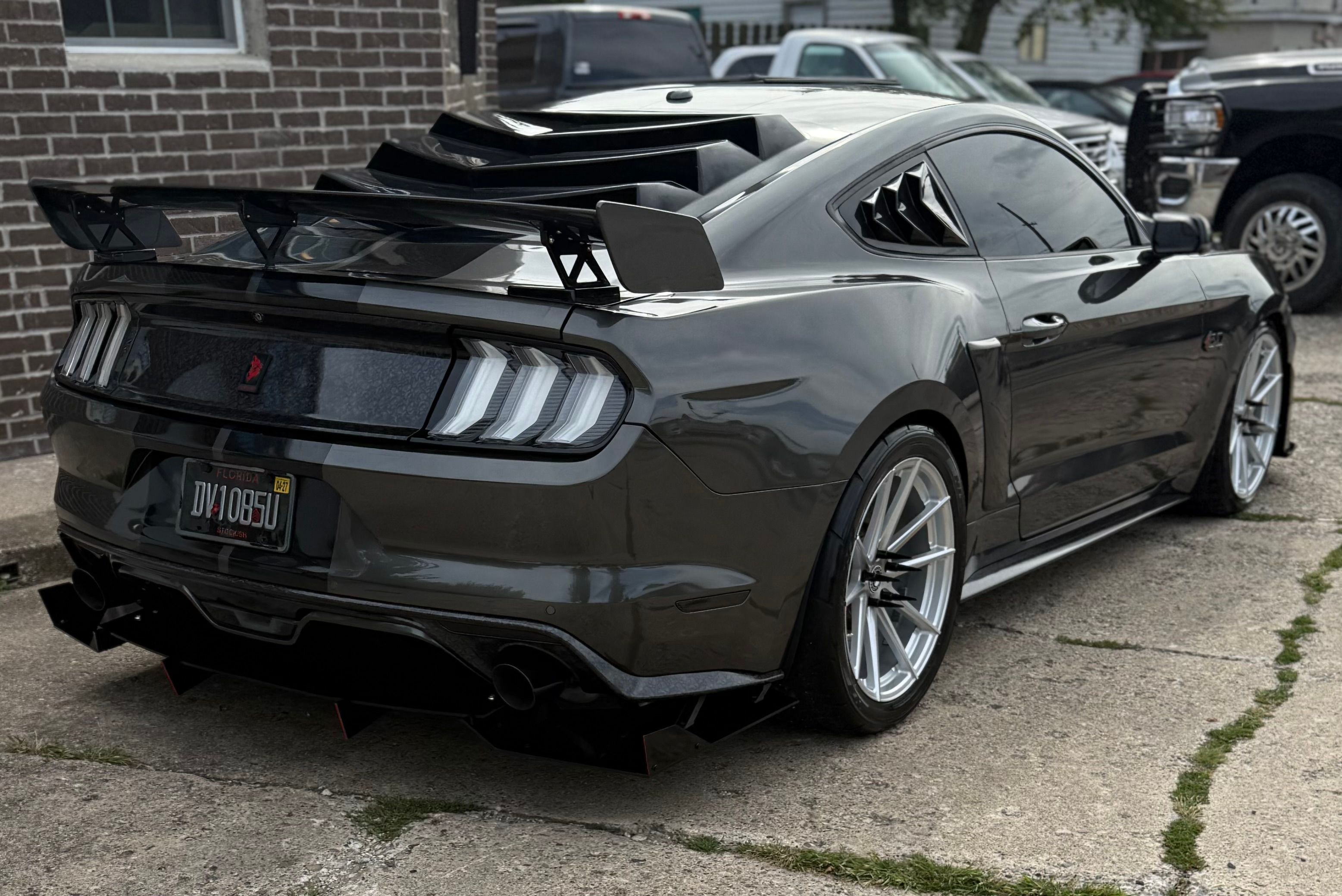 Used 2016 Ford Mustang GT Premium RWD image 5