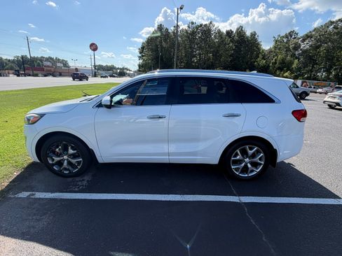 Used 2017 Kia Sorento SX FWD image 8